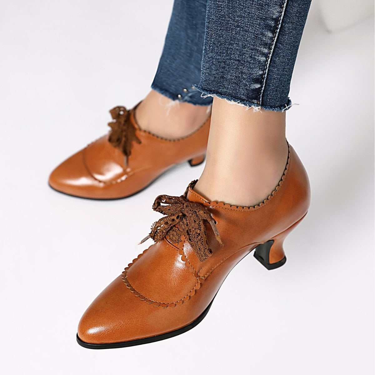 Fashionable High-Heel Plus-Size Embossed Floral Lace-Up Pointed-Toe Womens Pumps