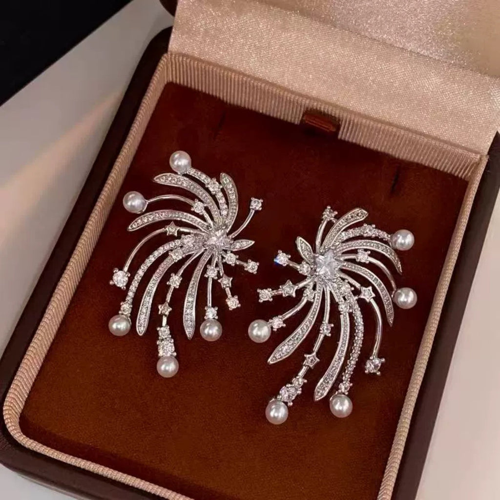 High-end Statement-making Pearl Earrings