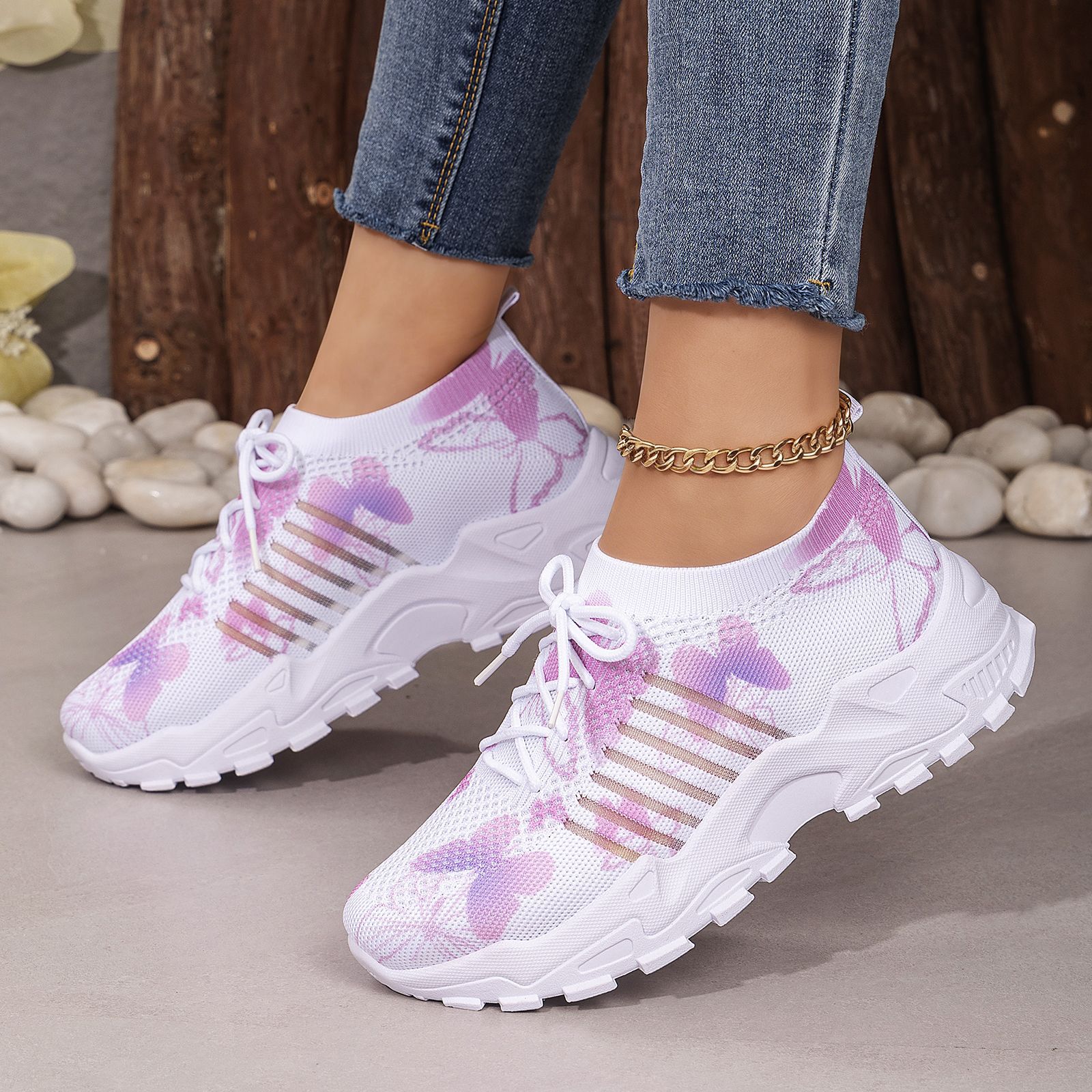 Casual Shoes With Butterfly Pattern Flyknit Single-layer Shoes