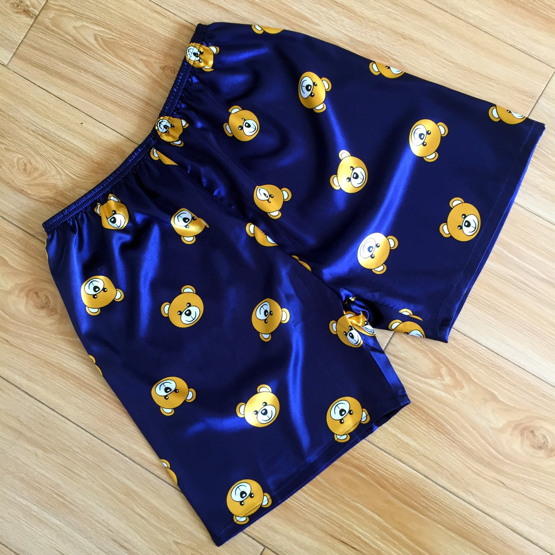 Men's Simple Home 5-point Silk Ice Silk Shorts