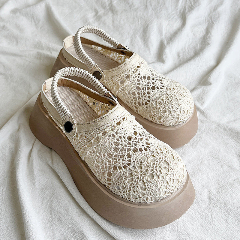 New Hollow-out Mesh Upper Commuter Sandals Paired With A Skirt