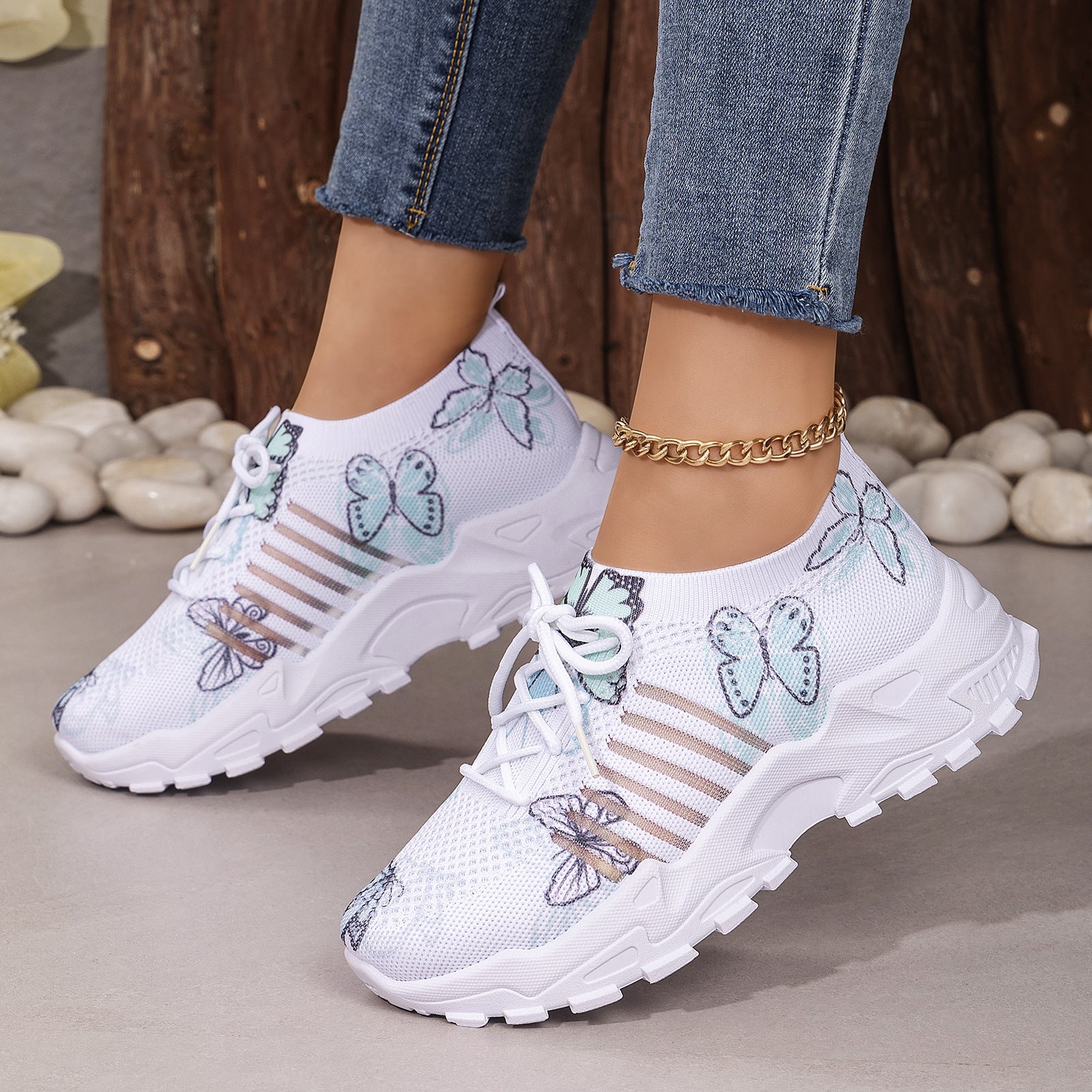 Casual Shoes With Butterfly Pattern Flyknit Single-layer Shoes