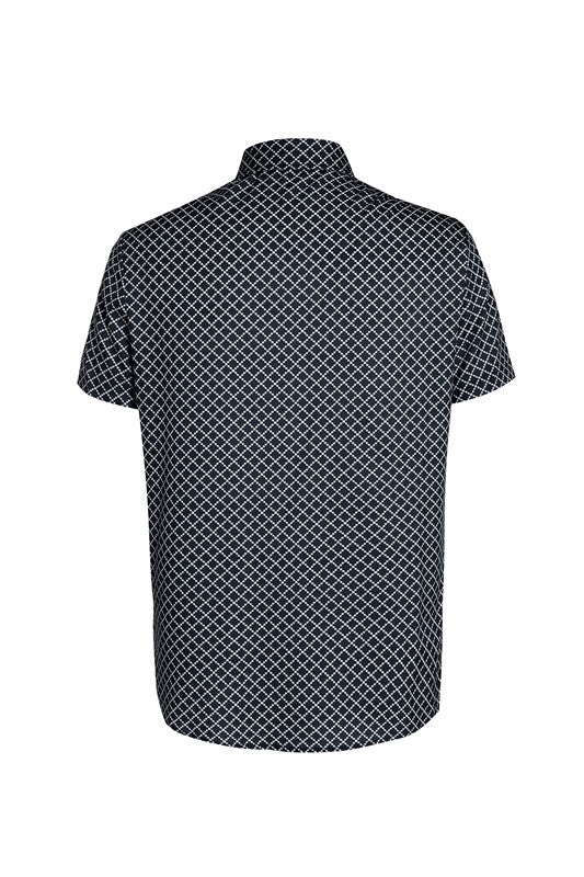 A Classic And Fashionable Diamond-shaped Small Checkered Shirt For Men