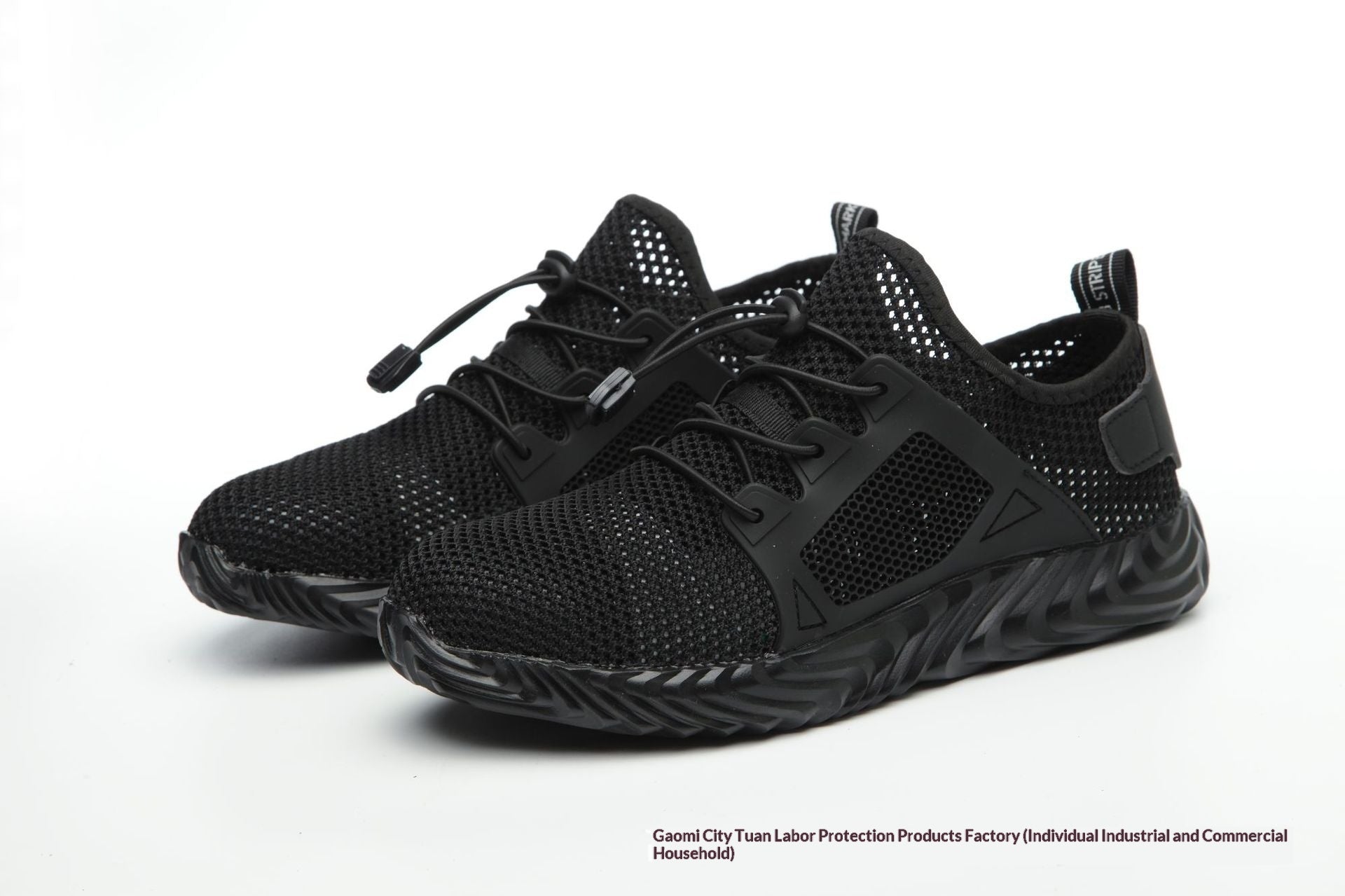 Work Shoes Are Lightweight And Comfortable For Buttoning Work.