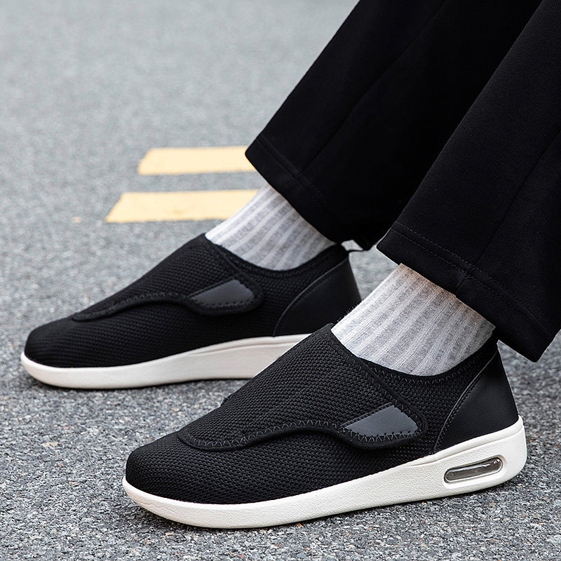 Soft-soled Sneakers That Are Lightweight And Breathable