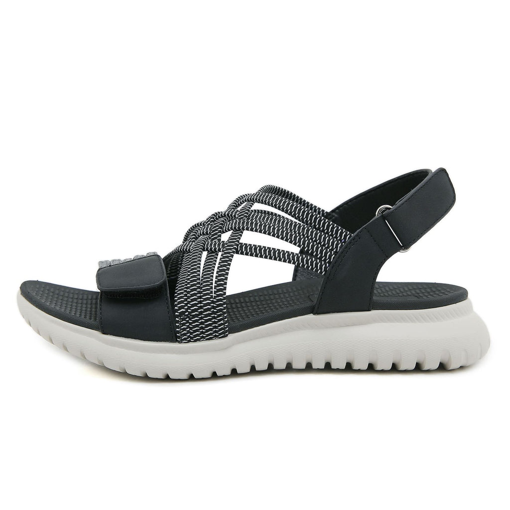 Light Sports Style Of Shoes And Girls