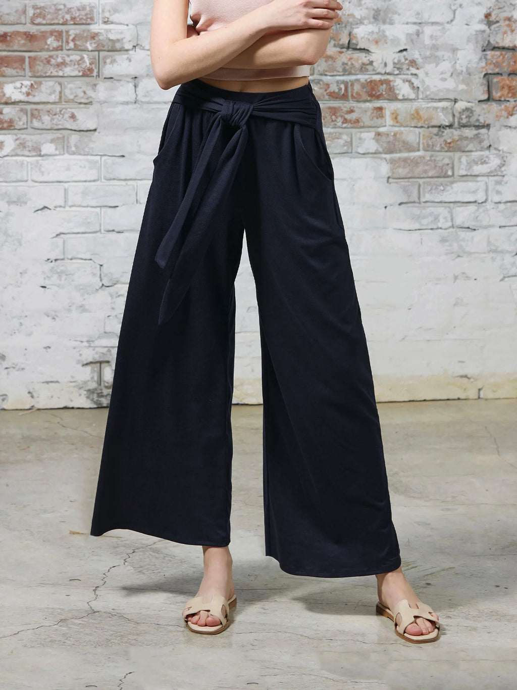 Women's Draped Lace-Up Wide Leg Pants  Soft Comfortable Casual Yoga Trousers For Autumn Winter