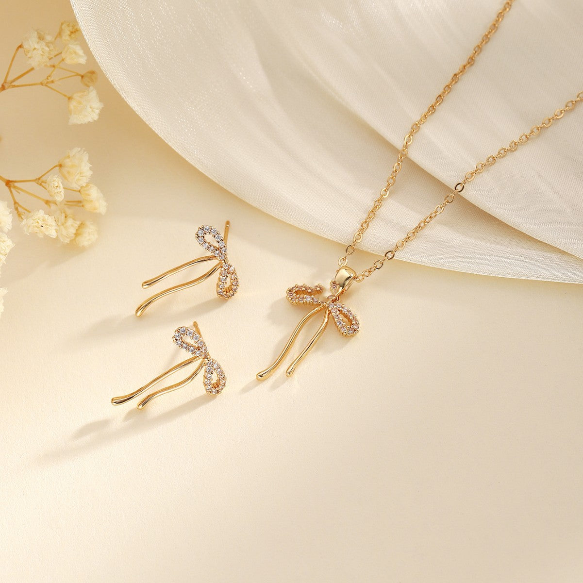 Copper Inlaid Zircon Bow Pendant Earrings Two-Piece Set