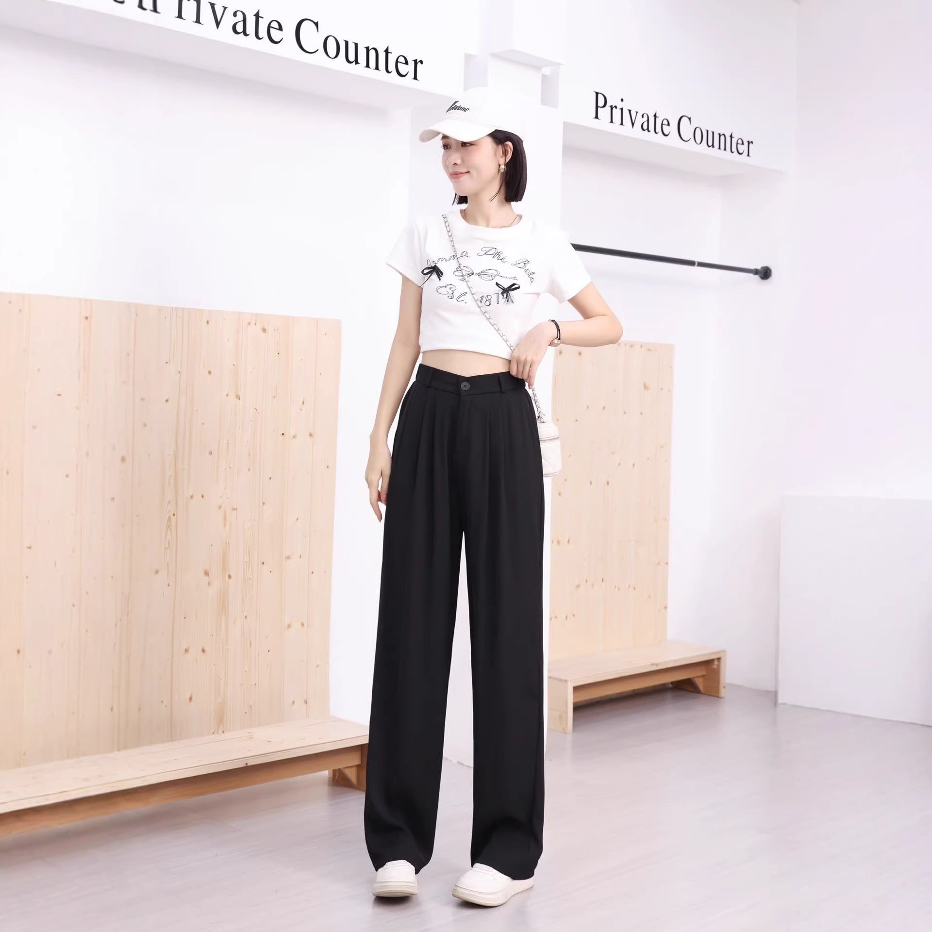 Women's Lightweight High-waisted Loose-fit Ice-silk Wide-leg Pants